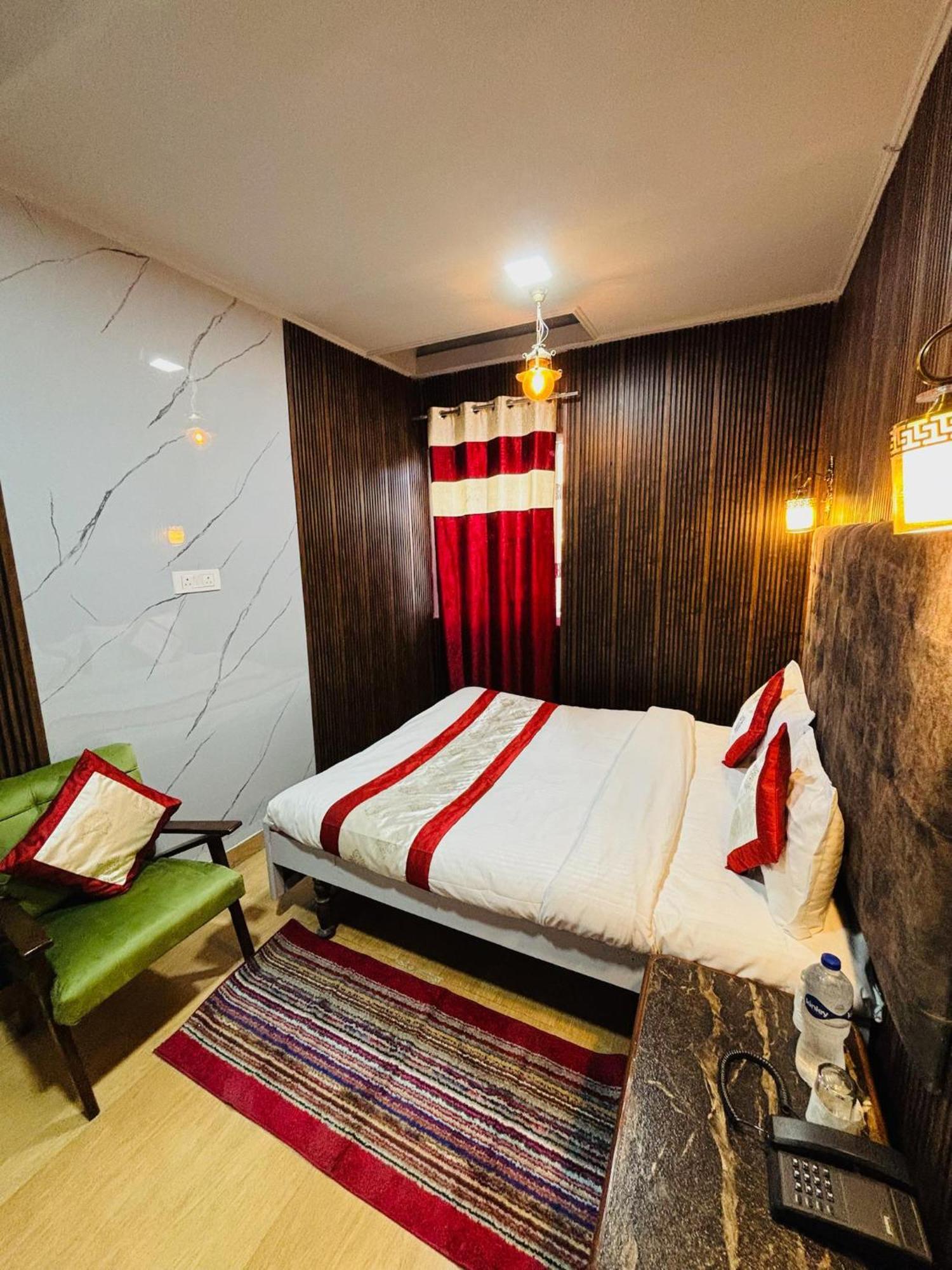 Hotel Amar Mussoorie Exterior foto